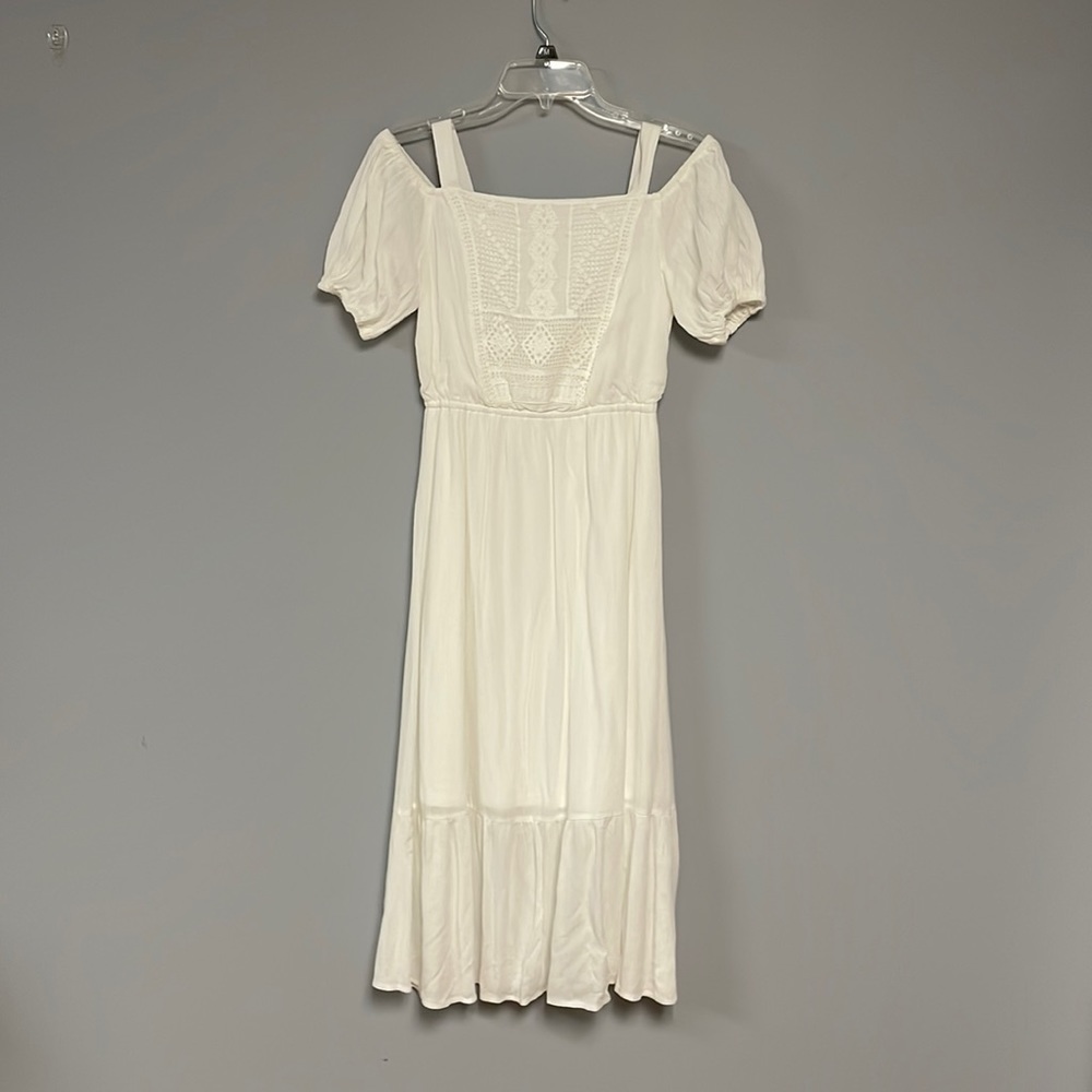 Art Class One BoHo off white, bare shoulder maxi dress Like New